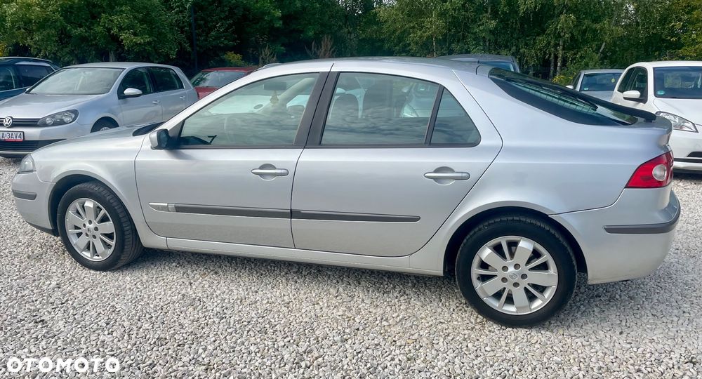 Renault Laguna - 11
