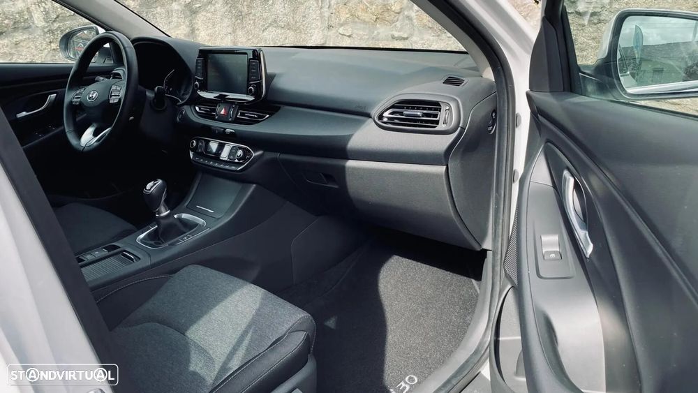 Hyundai i30 1.0 T-GDI Style Plus - 9