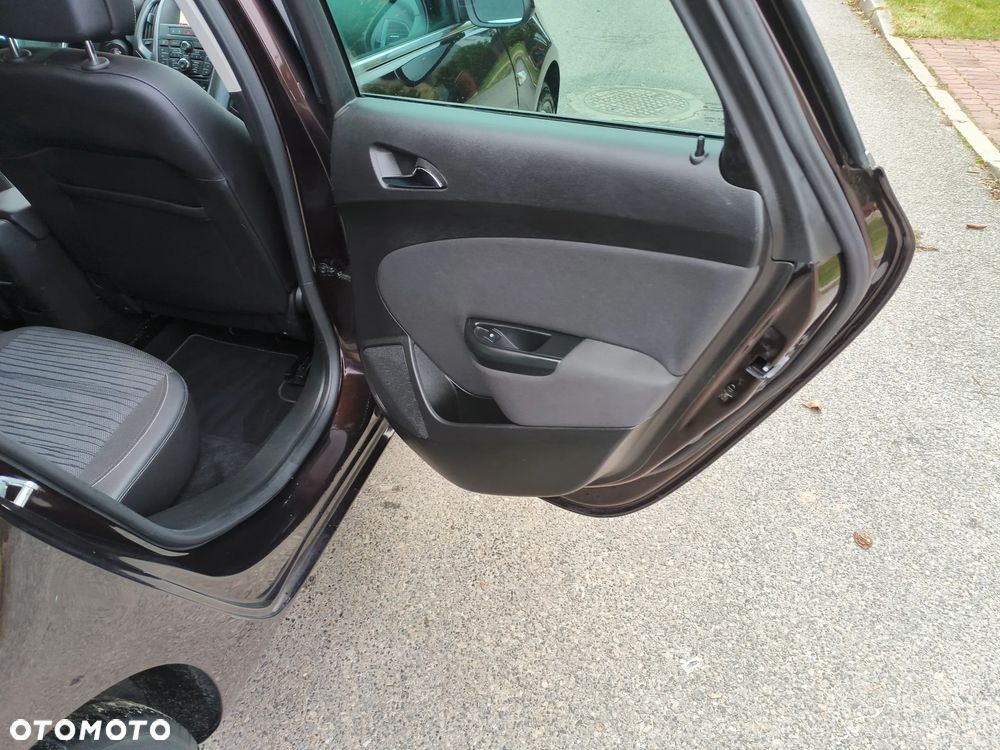 Opel Astra 1.4 T Cosmo S&S - 15