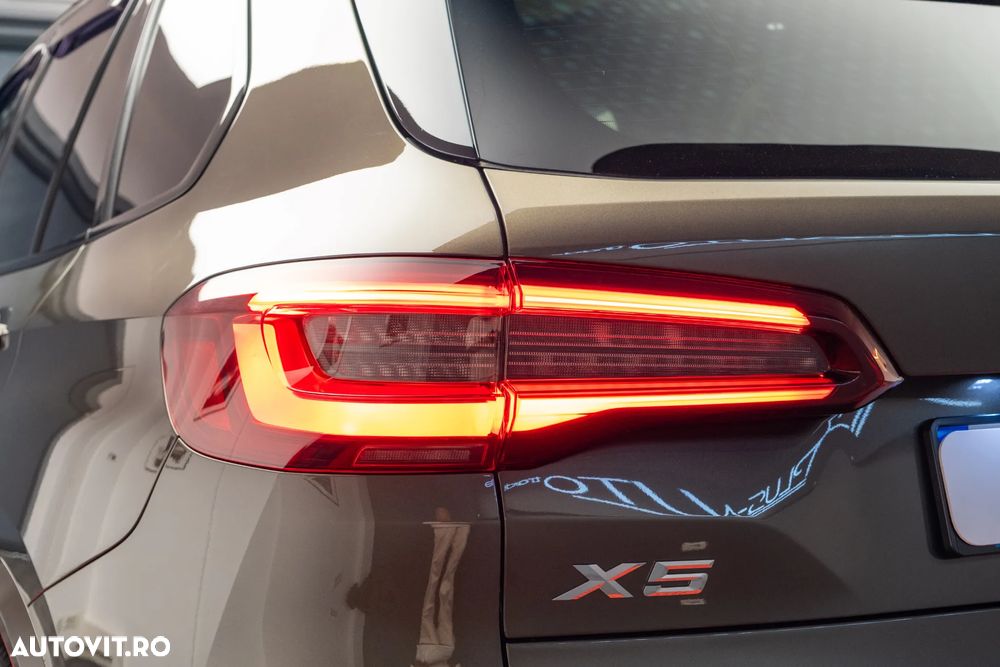 BMW X5 xDrive45e AT PHEV - 33