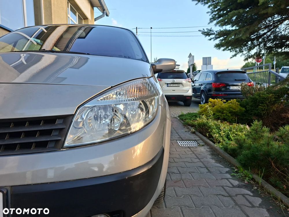Renault Scenic - 15