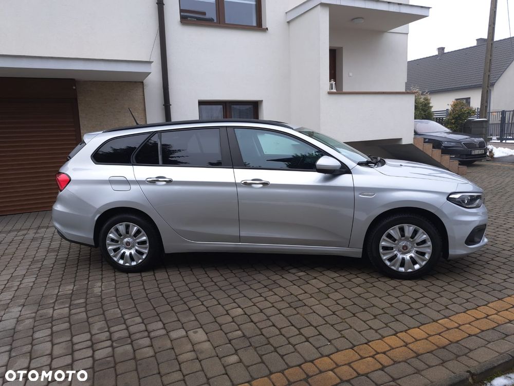 Fiat Tipo 1.4 T-Jet Lounge - 5