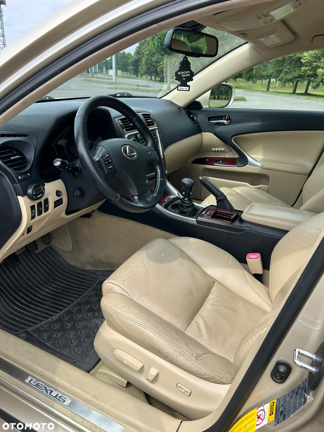 Lexus IS 220 D Prestige - 6
