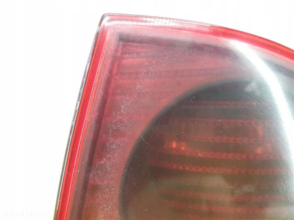 Lampa prawa tylna tył VW Passat B5 FL SEDAN 2000-2005 LIFT 58221 ORYGINAŁ - 8