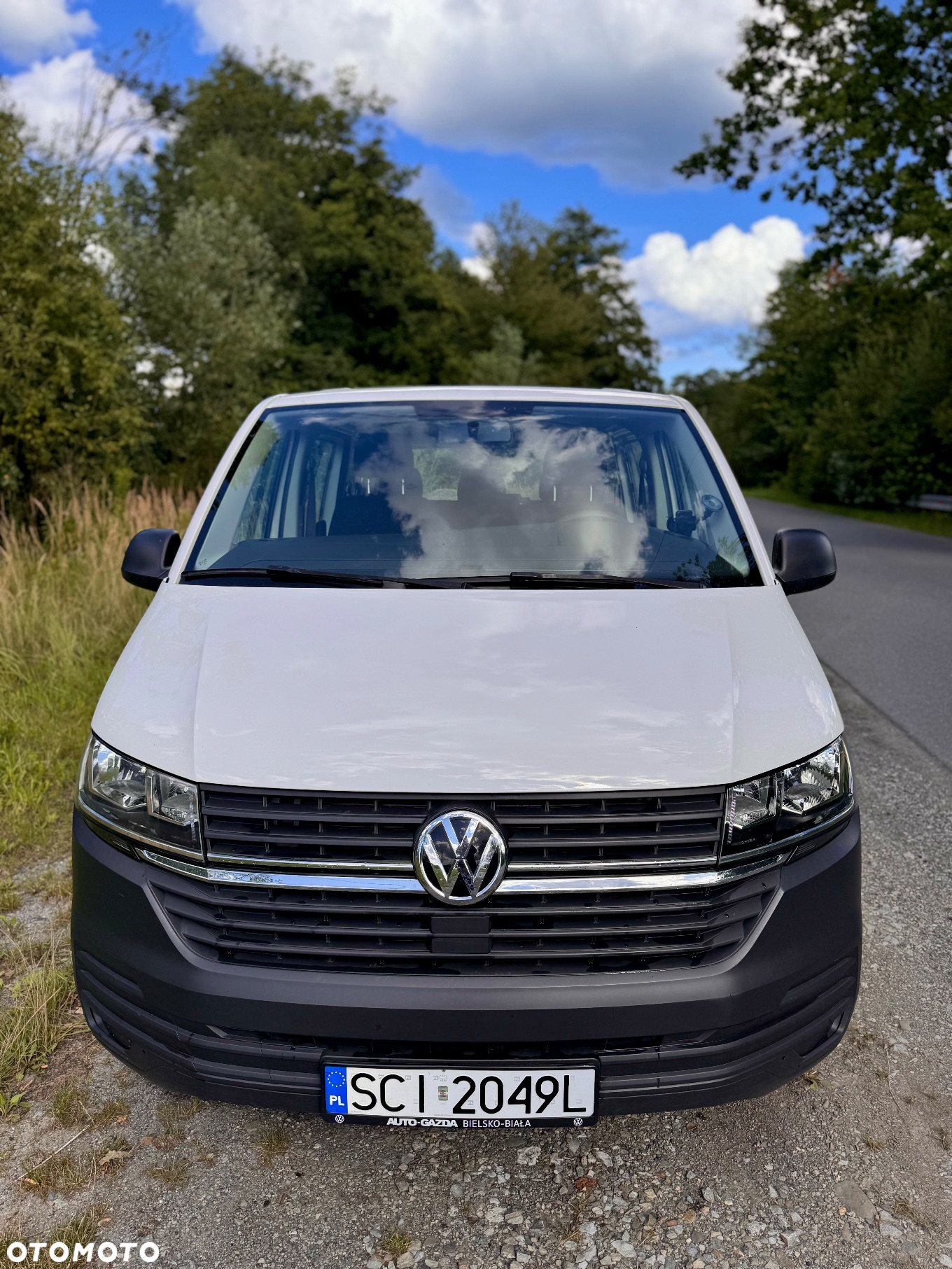 Volkswagen Transporter - 2
