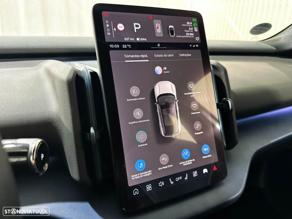 Volvo EX30 Single Motor Extended Range RWD Plus - 50