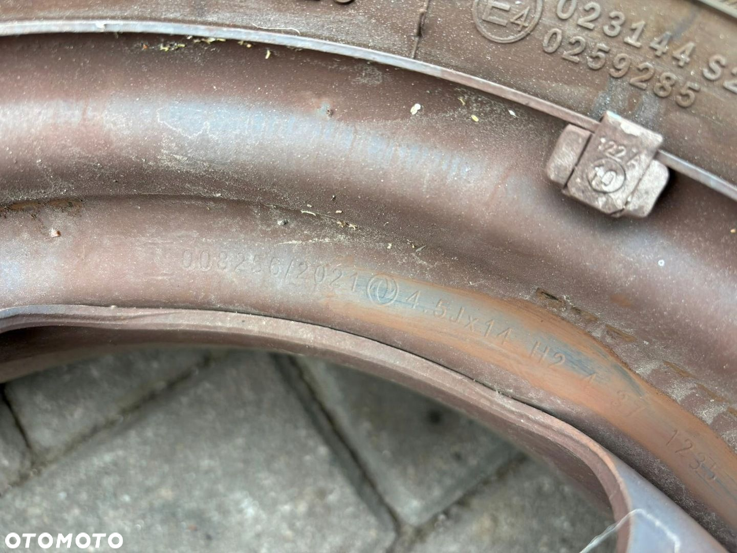 DACIA SPRING FELGI STALOWE KOŁA OPONY LATO R14 4x100 KAPSLE - 5