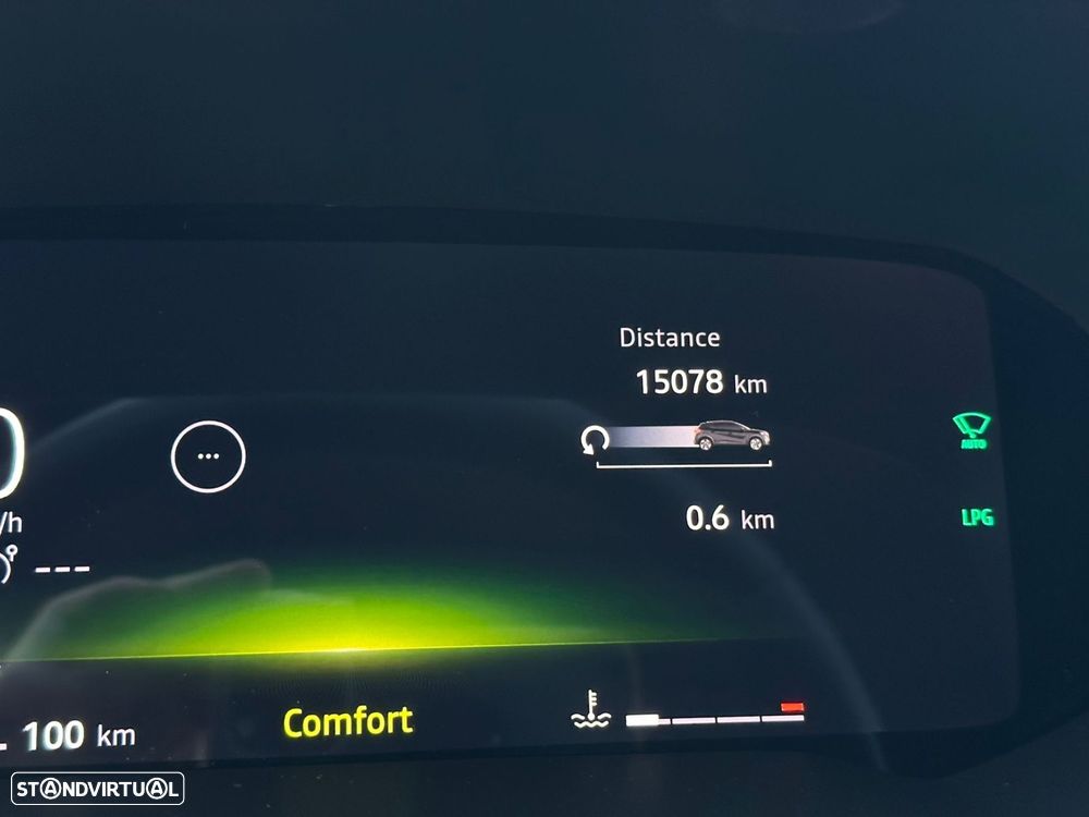 Renault Captur 1.0 TCe Techno Bi-Fuel - 9