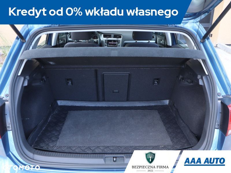 Volkswagen Golf - 14