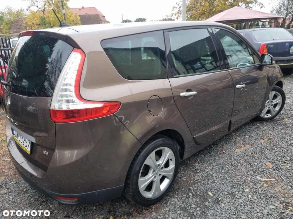 Renault Scenic - 6