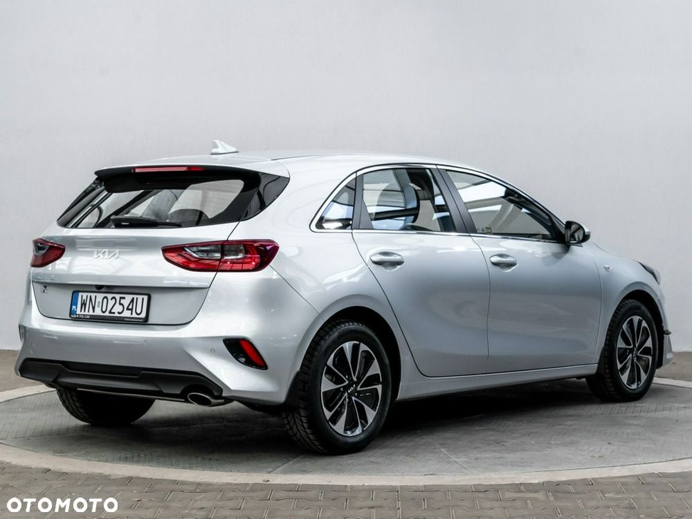 Kia Ceed 1.5 T-GDI M - 3