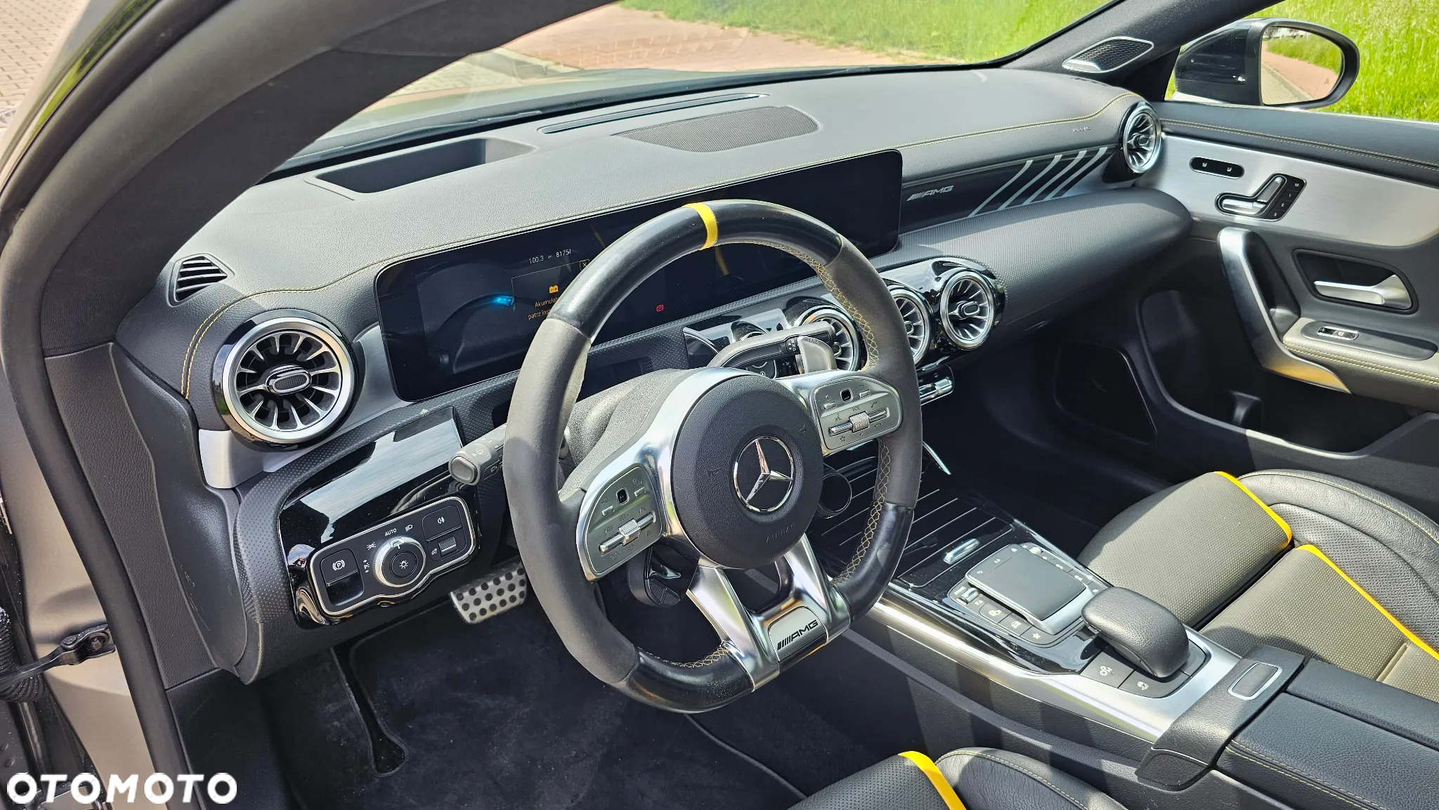 Mercedes-Benz CLA AMG 45 S 4-Matic 8G-DCT - 12