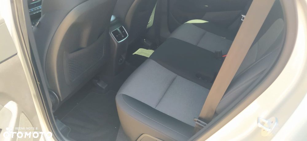Hyundai Tucson 1.6 CRDi 2WD Select - 10