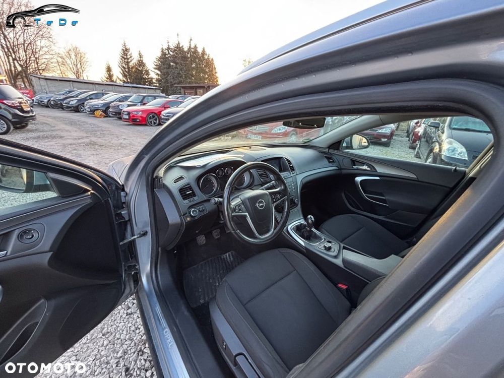Opel Insignia - 11