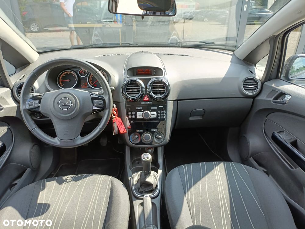 Opel Corsa - 13