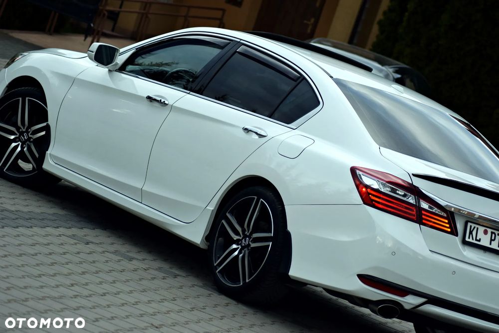 Honda Accord - 13