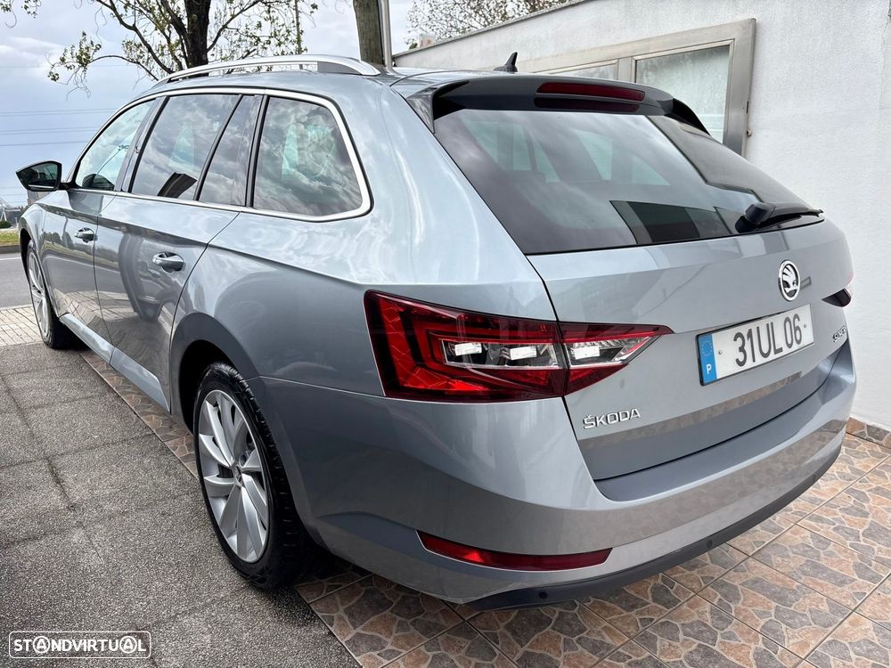 Skoda Superb Break 1.6 TDI Style DSG - 2