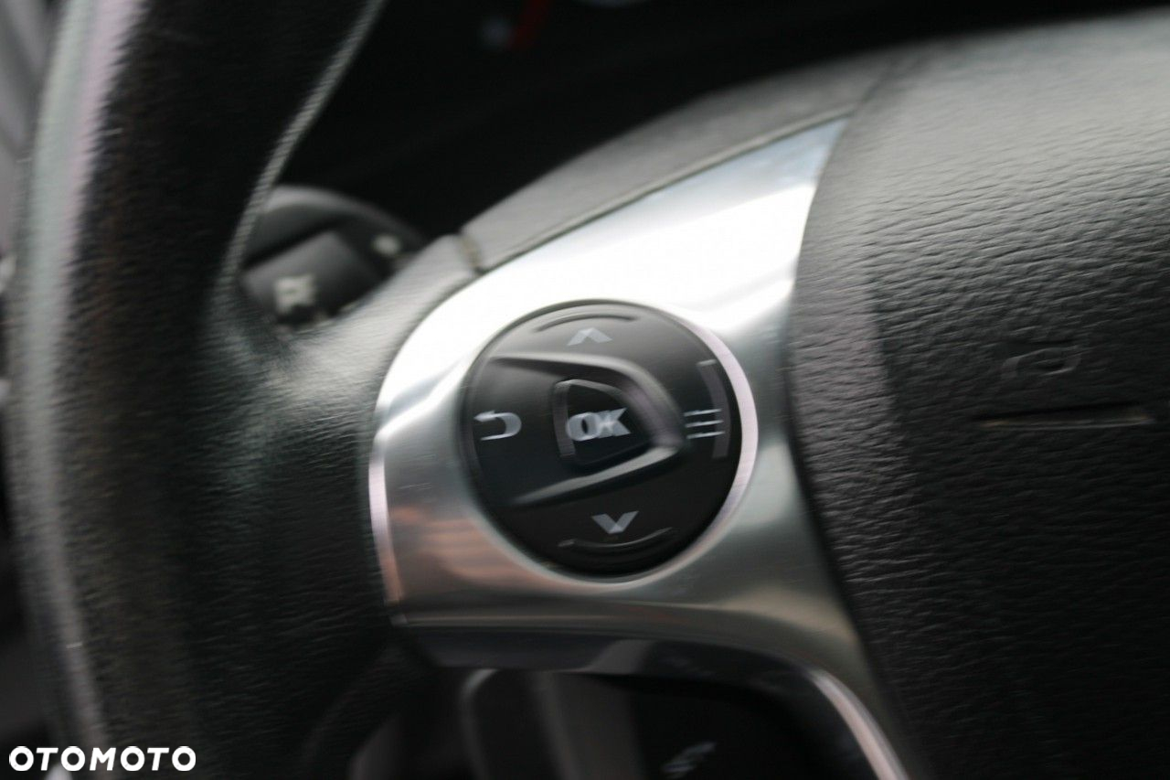 Ford Tourneo Connect - 16