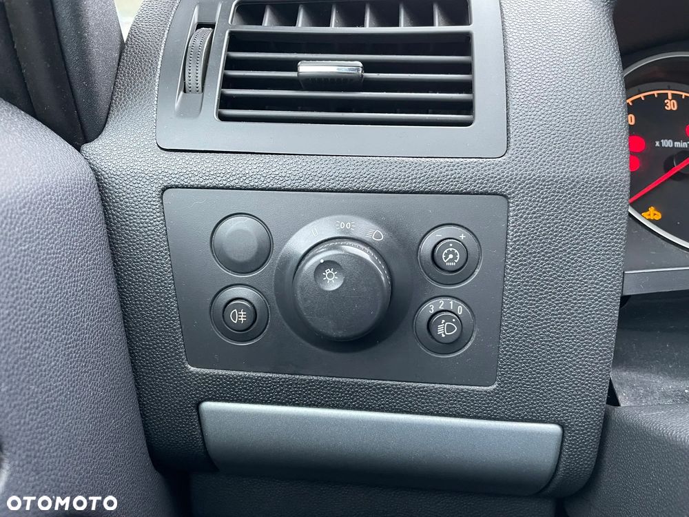 Opel Zafira 1.9 CDTI Navi - 39