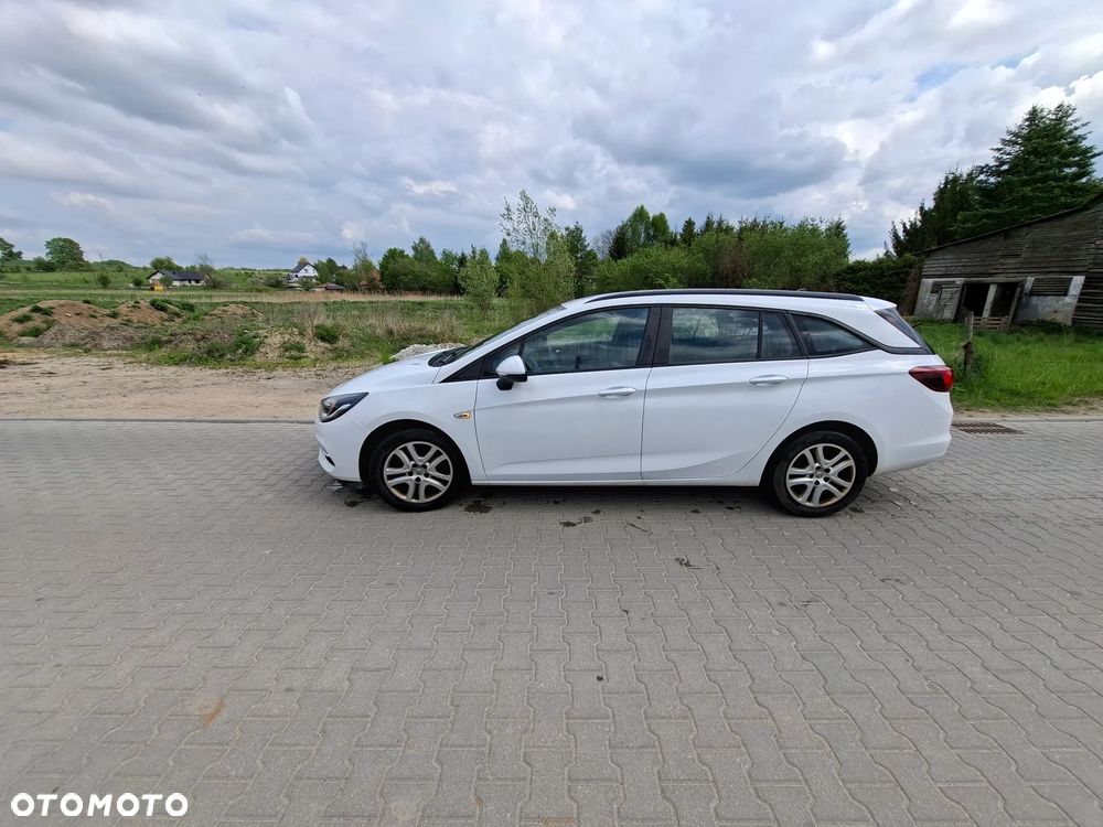 Opel Astra - 1