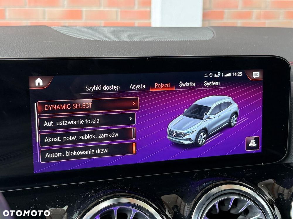 Mercedes-Benz EQA 350 66.5kWh 4-Matic AMG Line - 27