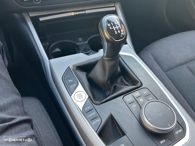 BMW 318 d Advantage - 16