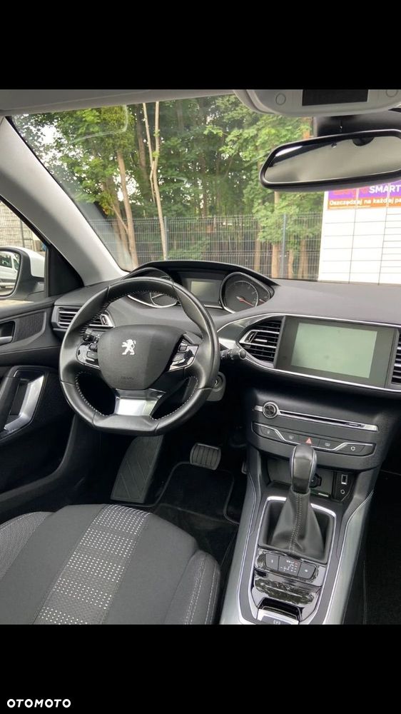 Peugeot 308 1.2 PureTech Active S&S - 8