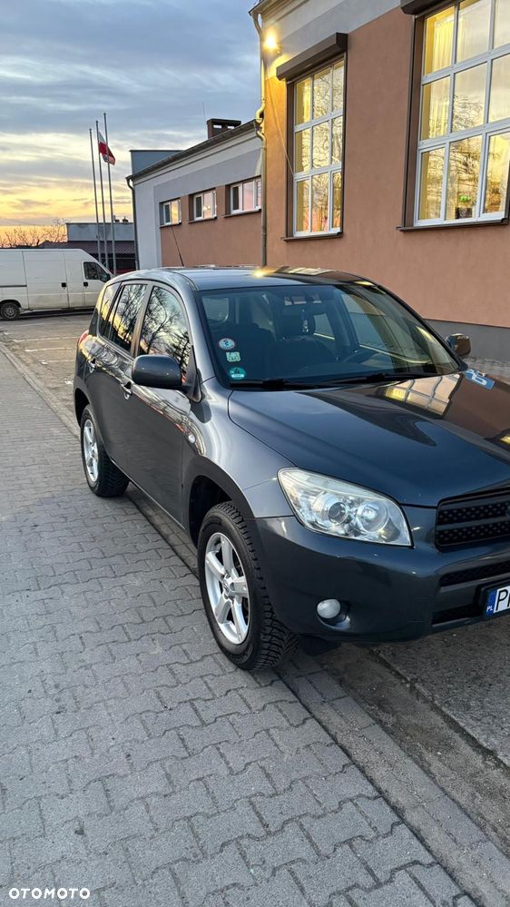 Toyota RAV4 2.0 4x4 - 6