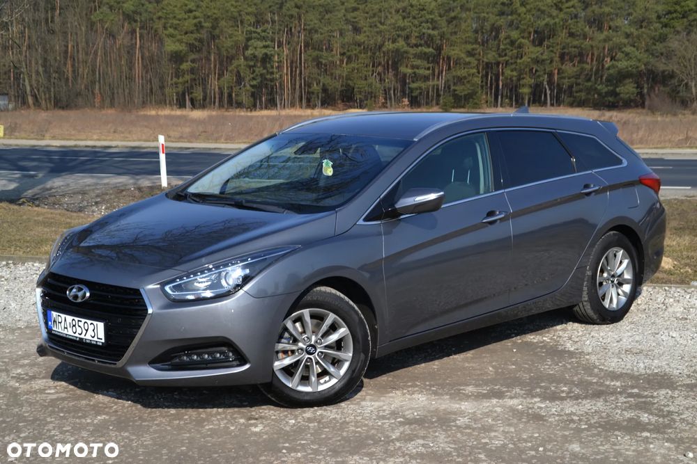 Hyundai i40 Kombi blue 1.6 Space - 3