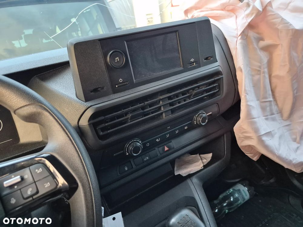 Toyota PROACE - 13