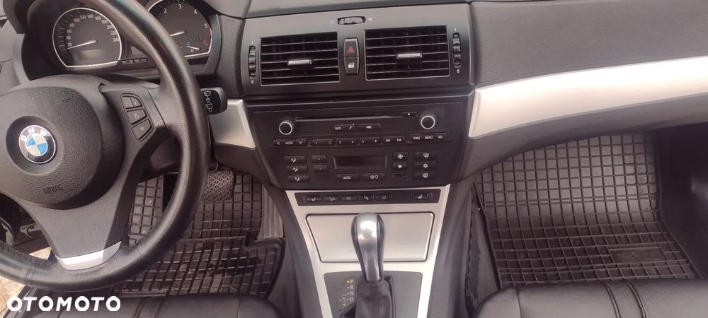 BMW X3 - 28