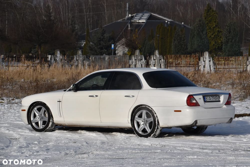 Jaguar XJ XJ8 3.5 Executive - 8