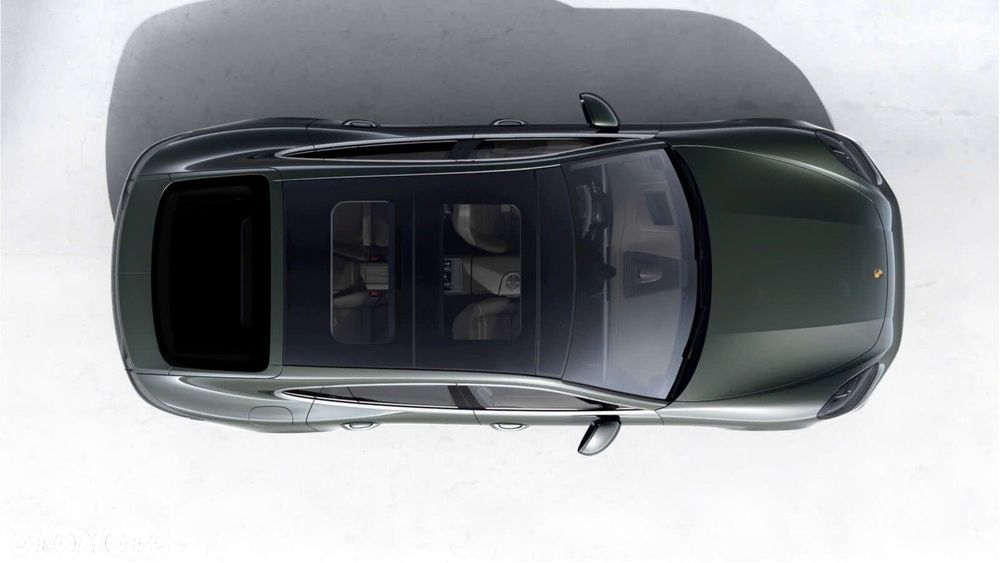 Porsche Panamera - 4