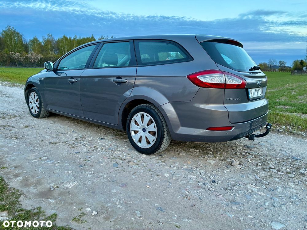 Ford Mondeo 2.0 TDCi Silver X - 14