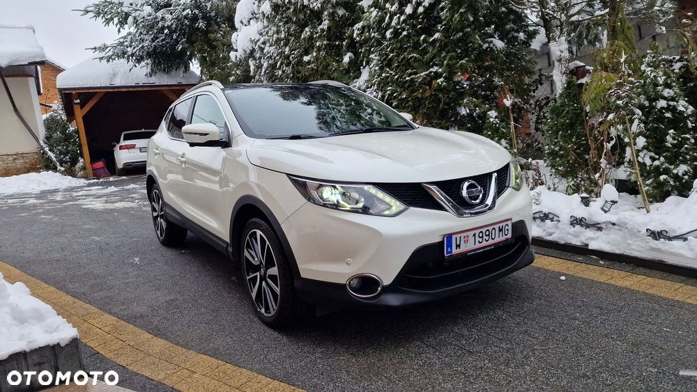 Nissan Qashqai 1.6 DCi Xtronic TEKNA - 3
