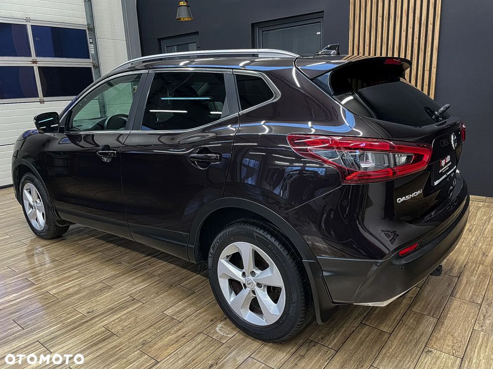 Nissan Qashqai 1.2 DIG-T N-Connecta EU6 - 11