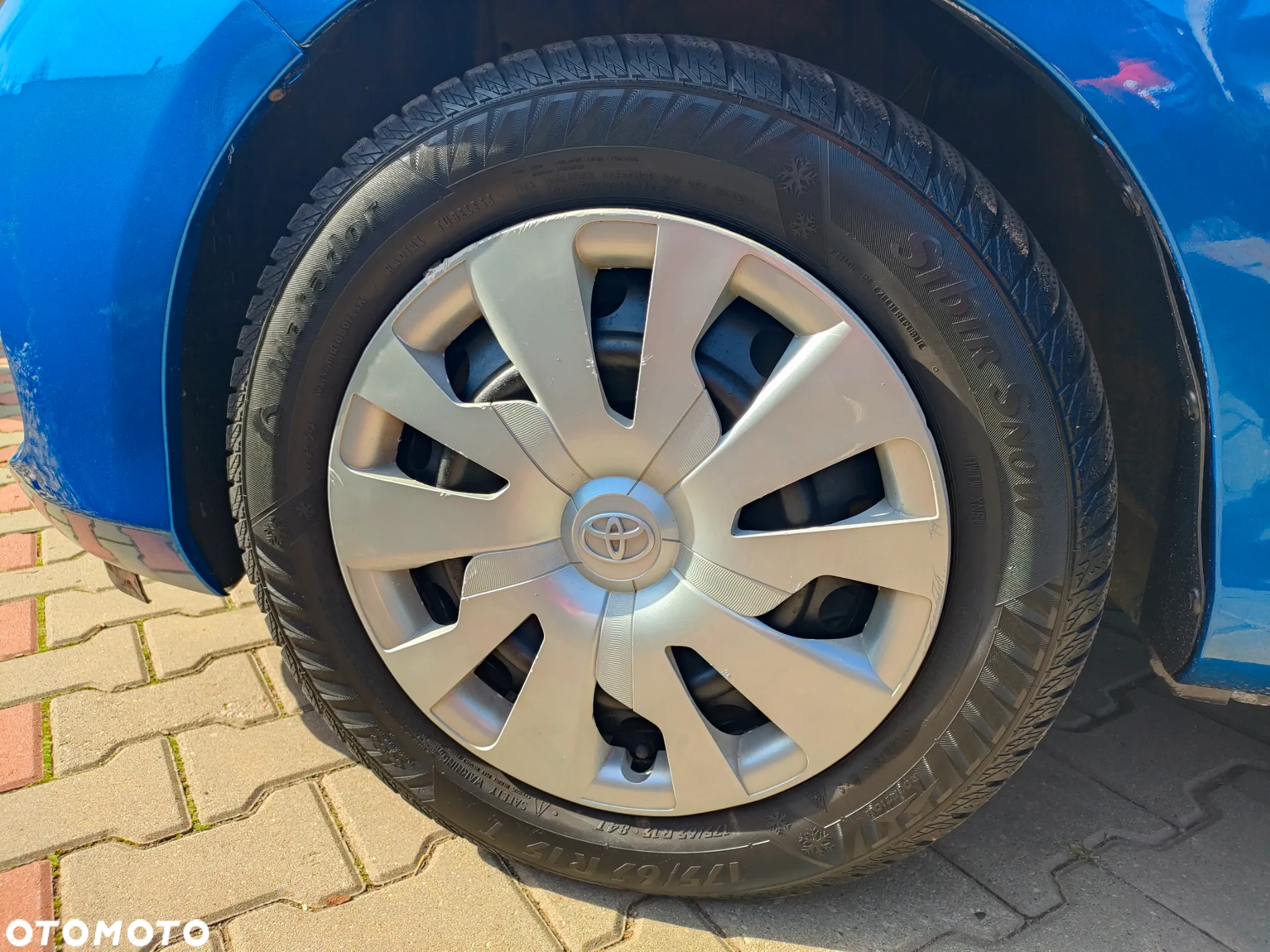 Toyota Yaris 1.0 Active - 29