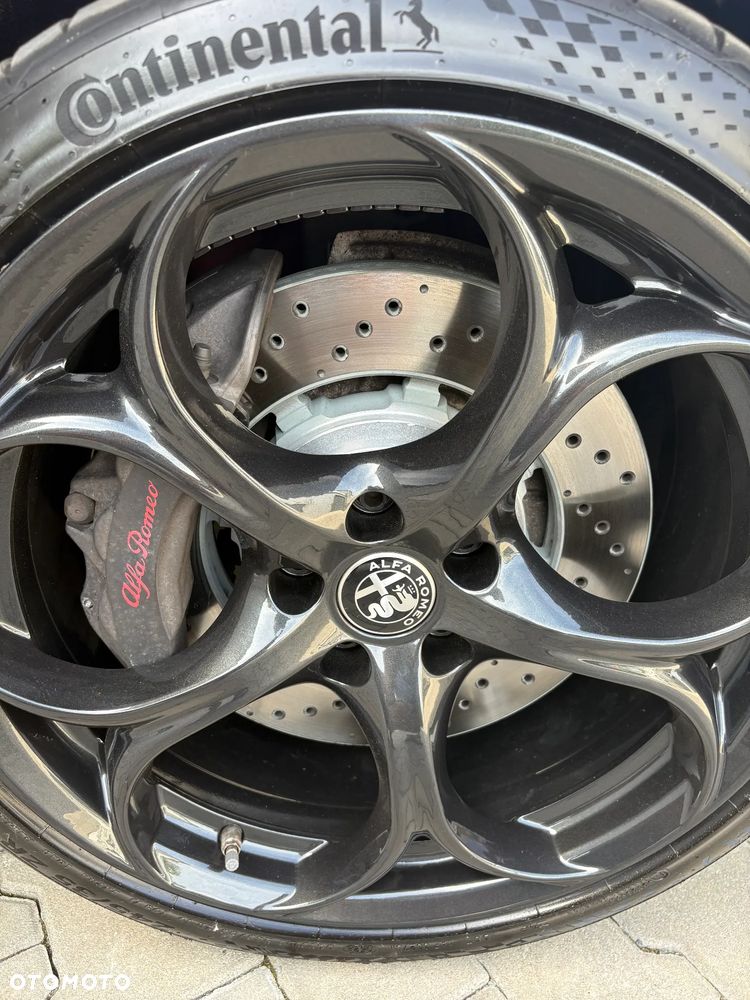 Alfa Romeo Giulia 2.9 Bi Turbo V6 Quadrifoglio - 13