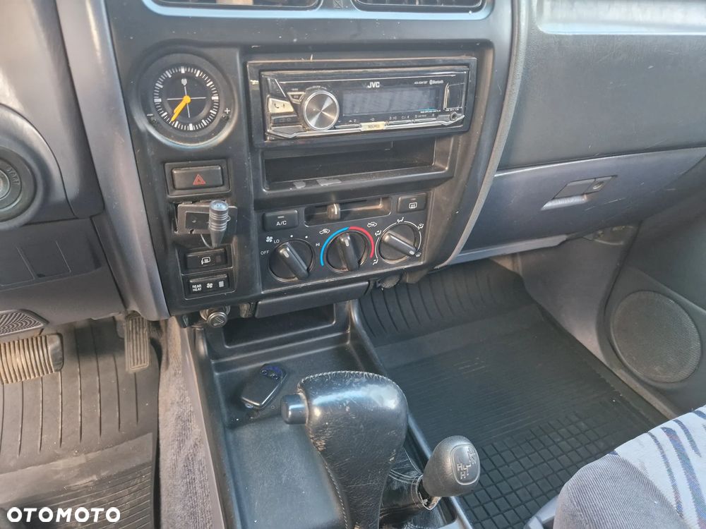 Toyota Land Cruiser - 9