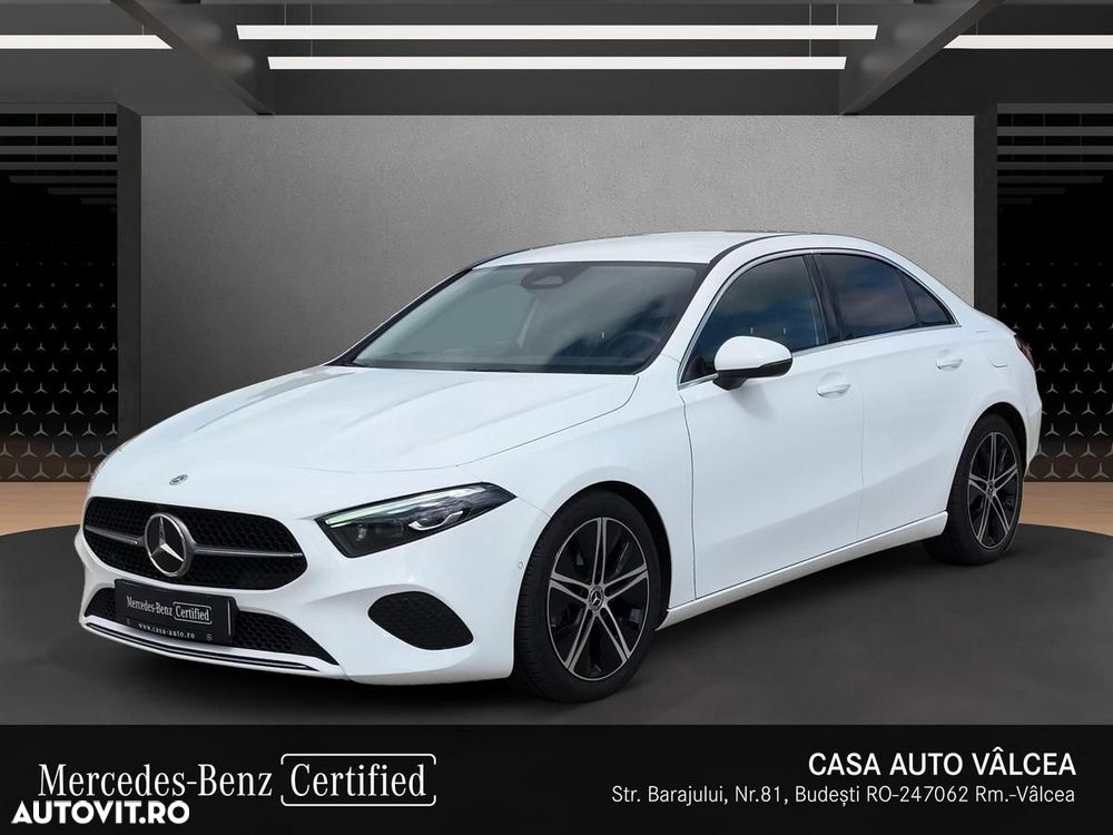 Mercedes-Benz A 220 Sedan 4Matic MHEV 8G-DCT - 2