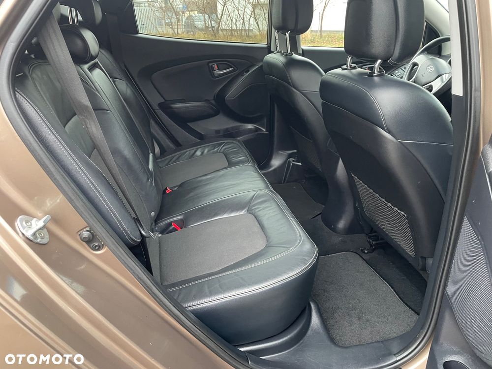 Hyundai ix35 - 14
