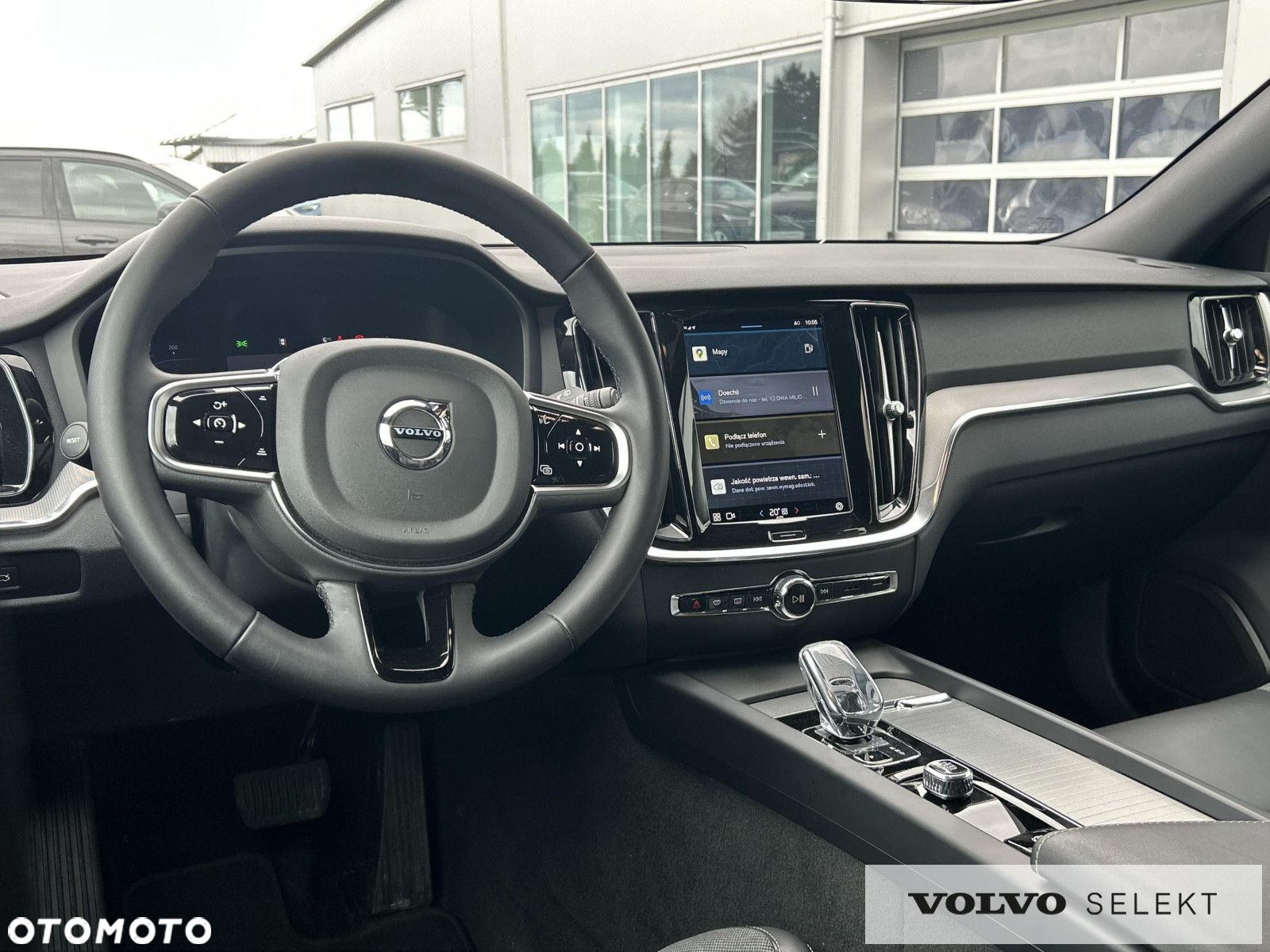 Volvo V60 Cross Country - 14