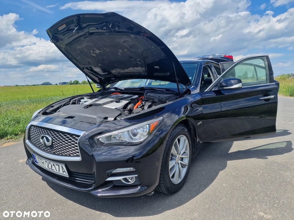 Infiniti Q50 AWD - 39