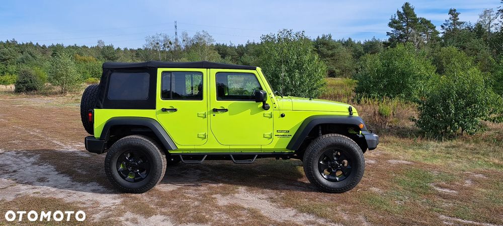 Jeep Wrangler - 24