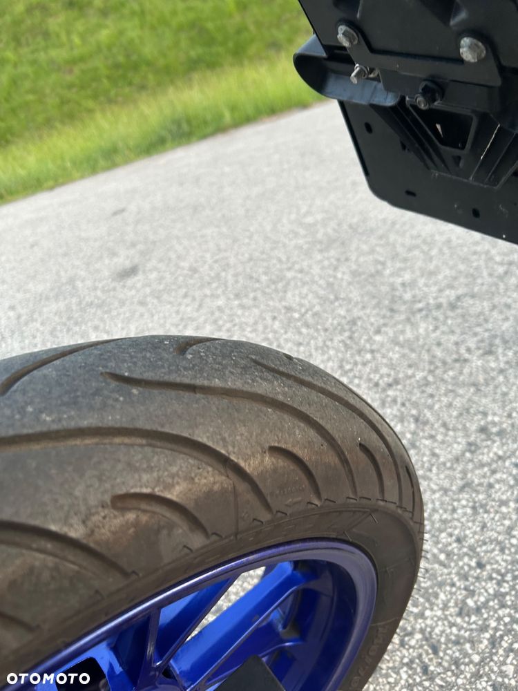 Yamaha YZF - 16