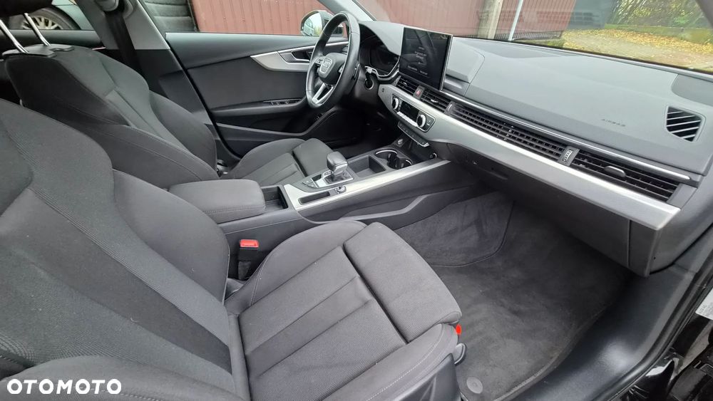 Audi A4 Limousine 40 TFSI mHEV Advanced S tronic - 13