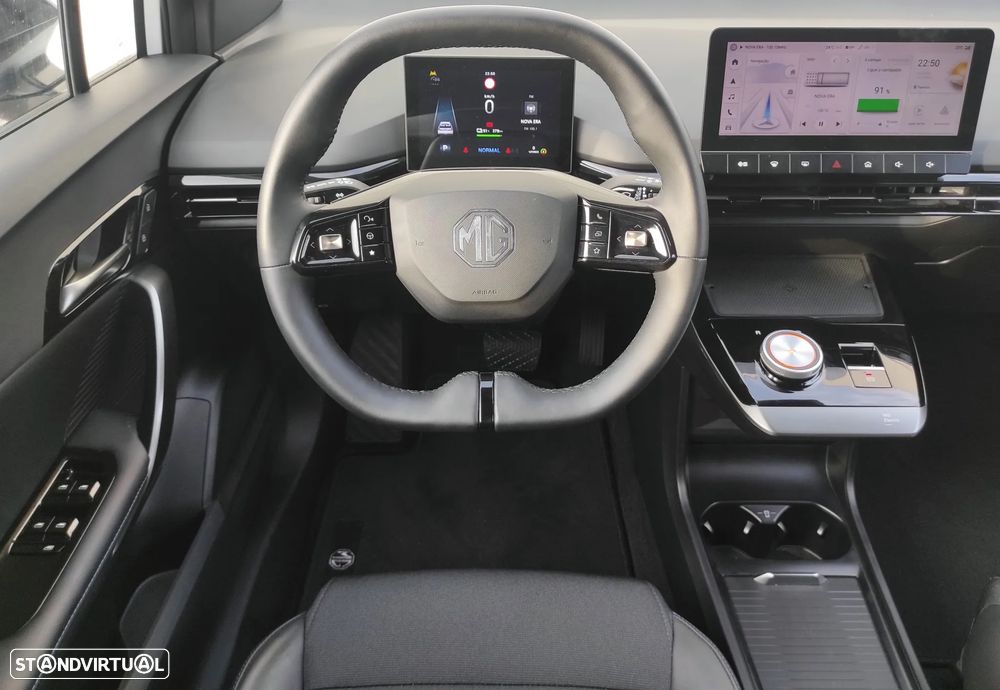 MG MG4 77 kWh Extended Range Luxury - 18