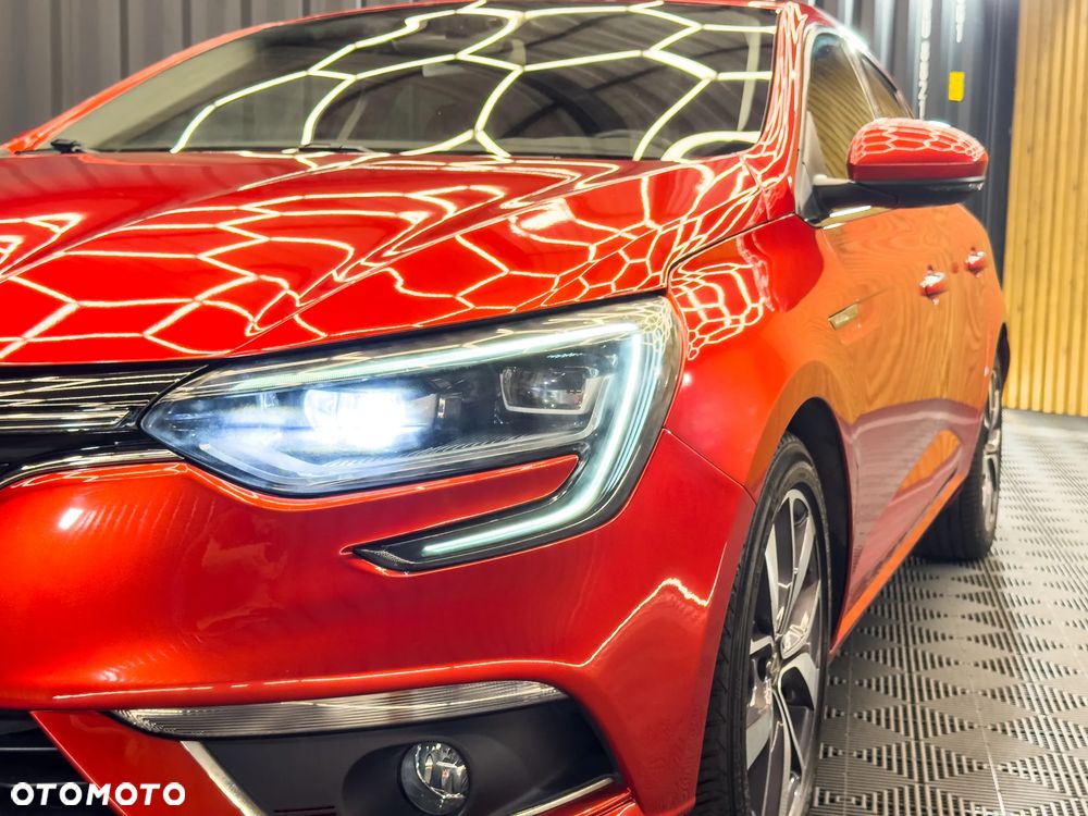 Renault Megane ENERGY TCe 130 INTENS - 25