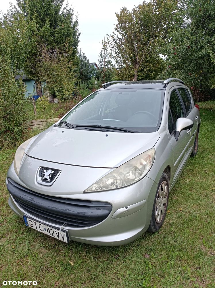 Peugeot 207 1.4 16V Trendy - 3