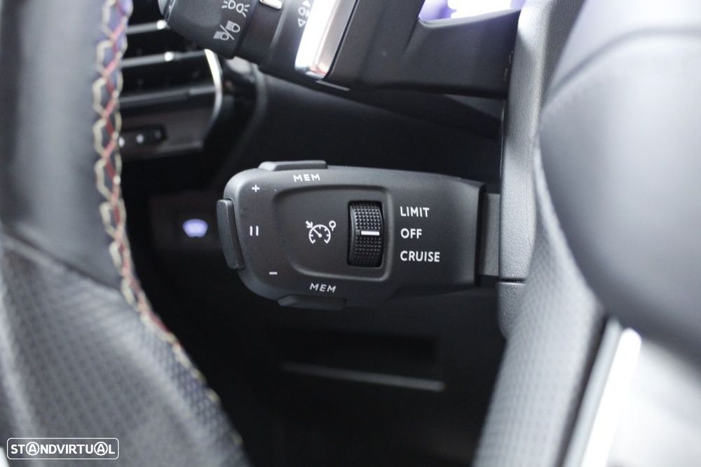 DS DS7 1.5 BlueHDi Pallas EAT8 - 27